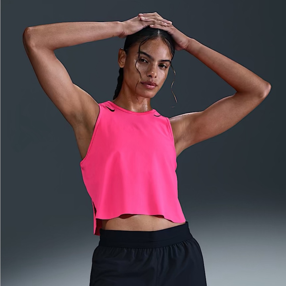 Nike Women’s Aeroswift Cropped Running Tank M NWT